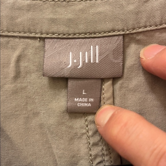 J. Jill Taupe Button-Up Vest Size Large - Picture 2 of 8